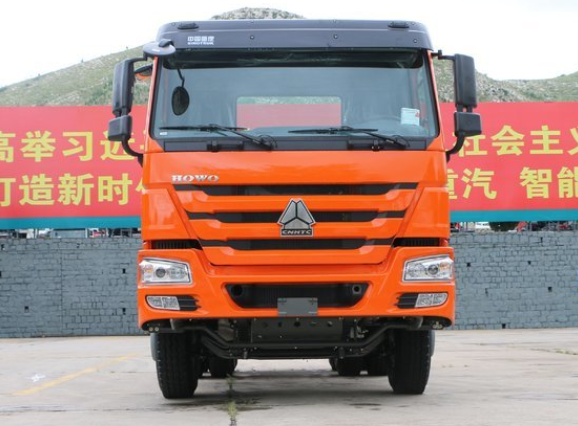Professional Prime Mover Tractor , 371HP HOWO 6x4 Tractor Truck 10 Wheels LHD RHD