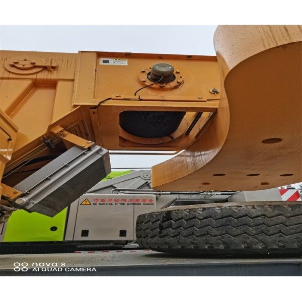 XCMG QY70KA 70T Mobile Truck Crane with Liyuan Hydraulic Valve and 20000 kg Weight