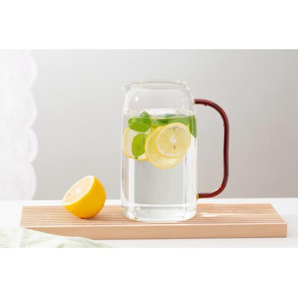 Heat Resistant Borosilicate Glass Water Pitcher 1600ml 56 Oz With Amber Handle