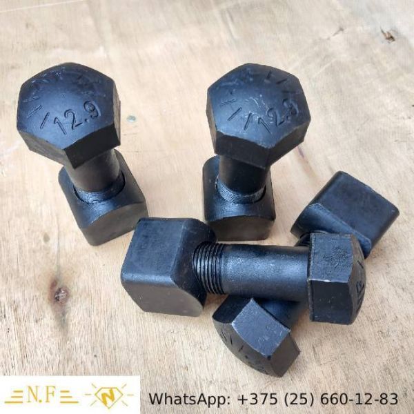 M12 X 40mm Wheeled Excavator Countersunk Plough Bolts And Nut 800 762
