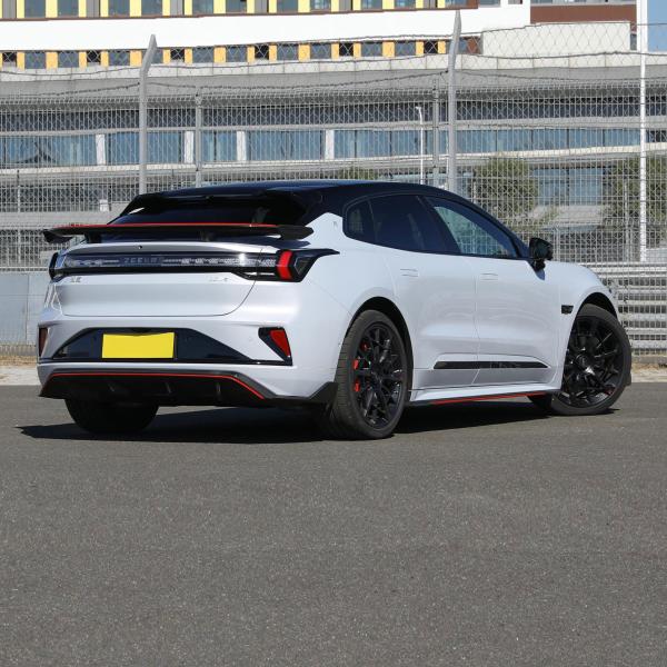 Zeek 001 Hatchback EV Electric Vehicle Hatchback Cars 100kw/H 741km Range