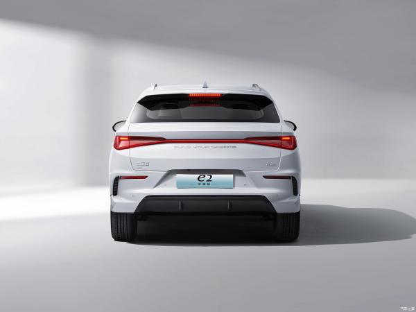 Chongqing Hanpu Automobile's BYD E2 Electrical Hatchback Sedan Affordable and Energy-