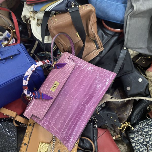 Japan Designer Second Hand Brand Bags Women Pre Owned Luxury Bags Water Resistant