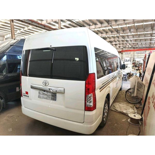 2019 Toyota HiAce Van with 3.5L Engine and Automatic Transmission - Middle East Version
