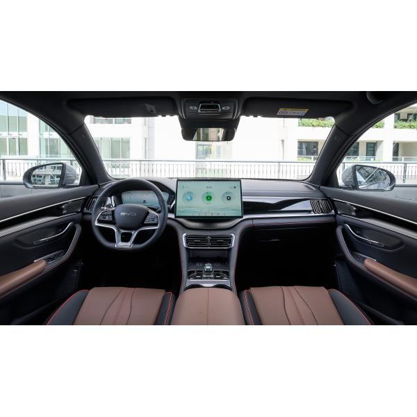 FWD 1.5L Engine At BYD SEAL U DM-i PHEV Electric Car With Electric Motor 18.3kwh Battery Maximum Power 214bhp