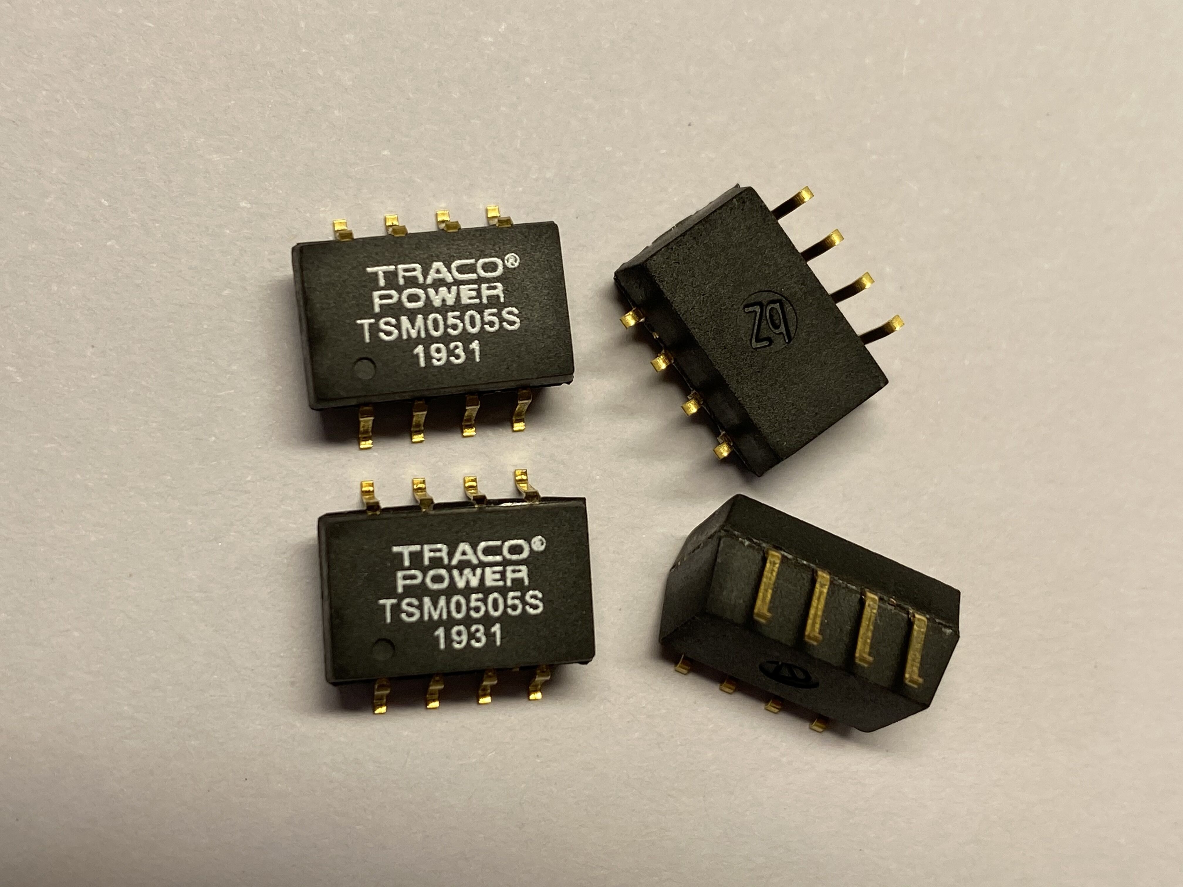 TSM0505S Преобразователь постоянного тока Traco Power для монтажа на плате Чип PMIC