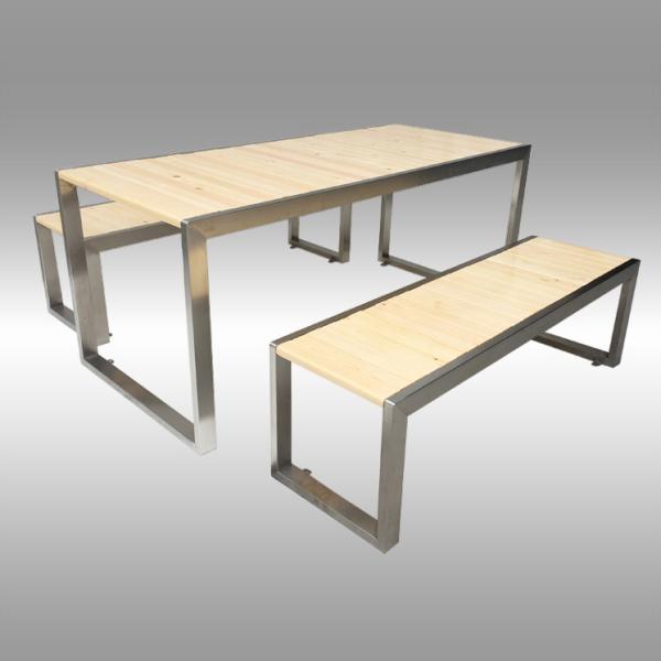 EN840 Certificate L2130mm Metal And Wood Garden Table
