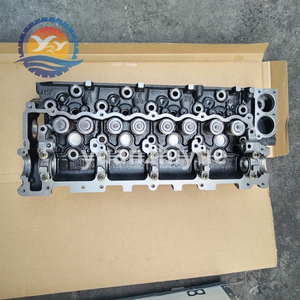 4HG1 Cylinder Head Assy Complete with Valves and Springs 8-97146-520-0 8971465202 4HG1 for Isuzu Parts