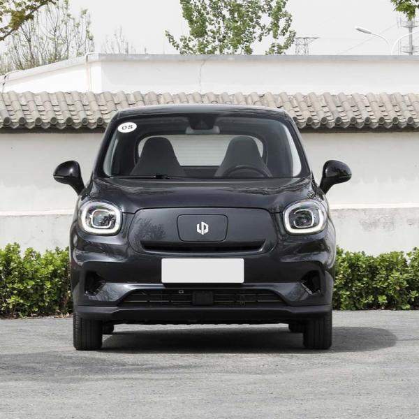 140mm Minimum Ground Clearance Leapmotor T03 High Speed 4 Wheel Electric Car Sedan EV