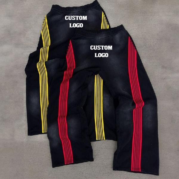 Pantalones de deporte con rayas