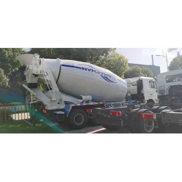 Mini Volumetric Concrete Mixer Truck 12m3 Self Loading Cement Mixing Lorry
