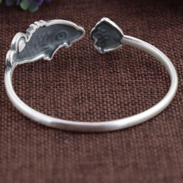 Sterling Silver Fish Design Engraved Retro Cuff Bracelet for Women (SZ0309)