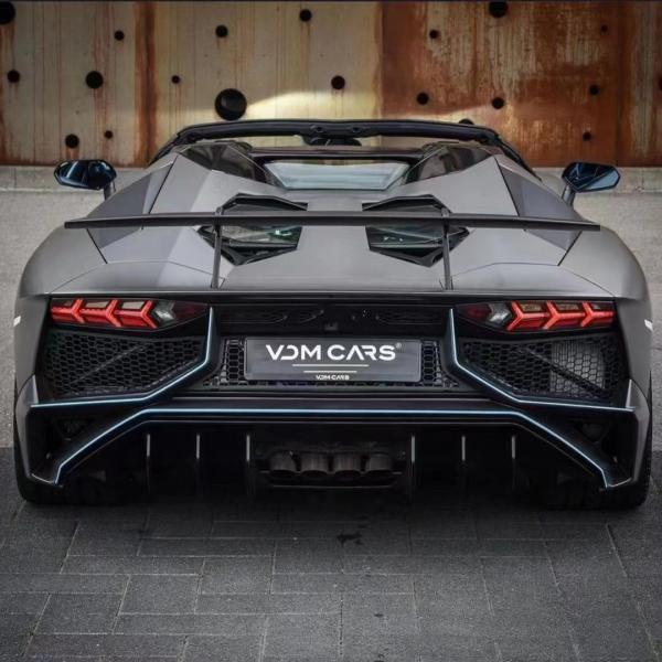 Para Lamborghini Aventador LP700 Fibra de carbono Kit de carrocería Aventador Actualizado 740SV delantero y trasero parachoques