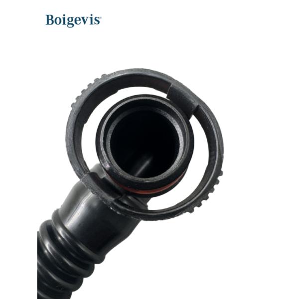 03H103202A Black Breather Hose for Audi Q7 Passat B6 Touareg 3.6L V6