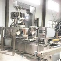 10-20 plateaux/min Machine automatique de scellage des plateaux pour les matériaux d'emballage PP/PE/PVC/PET