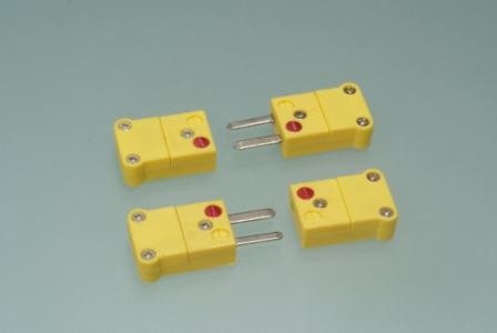 С печатает нормального мужчины соединителей термопары и женского экземпляра омег