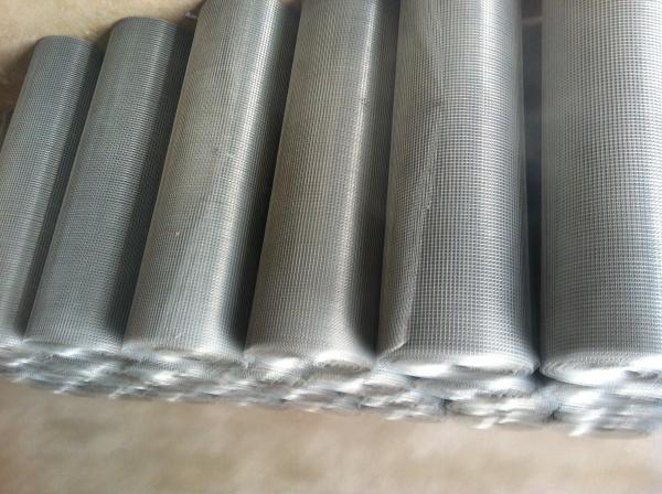 china supplier barbed wire chain link fence, stainless steel chain link fence