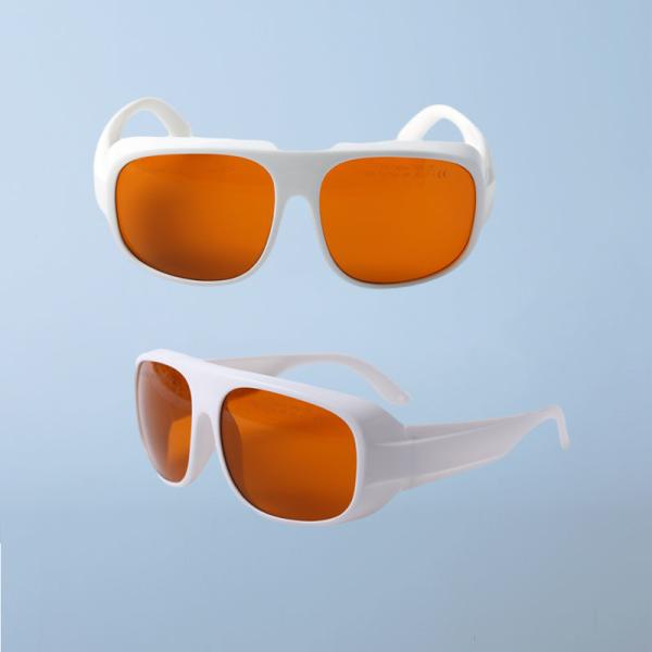 Les verres protecteurs de laser de ND YAG 1064nm 532nm pour des dispositifs de peau tatouent le retrait