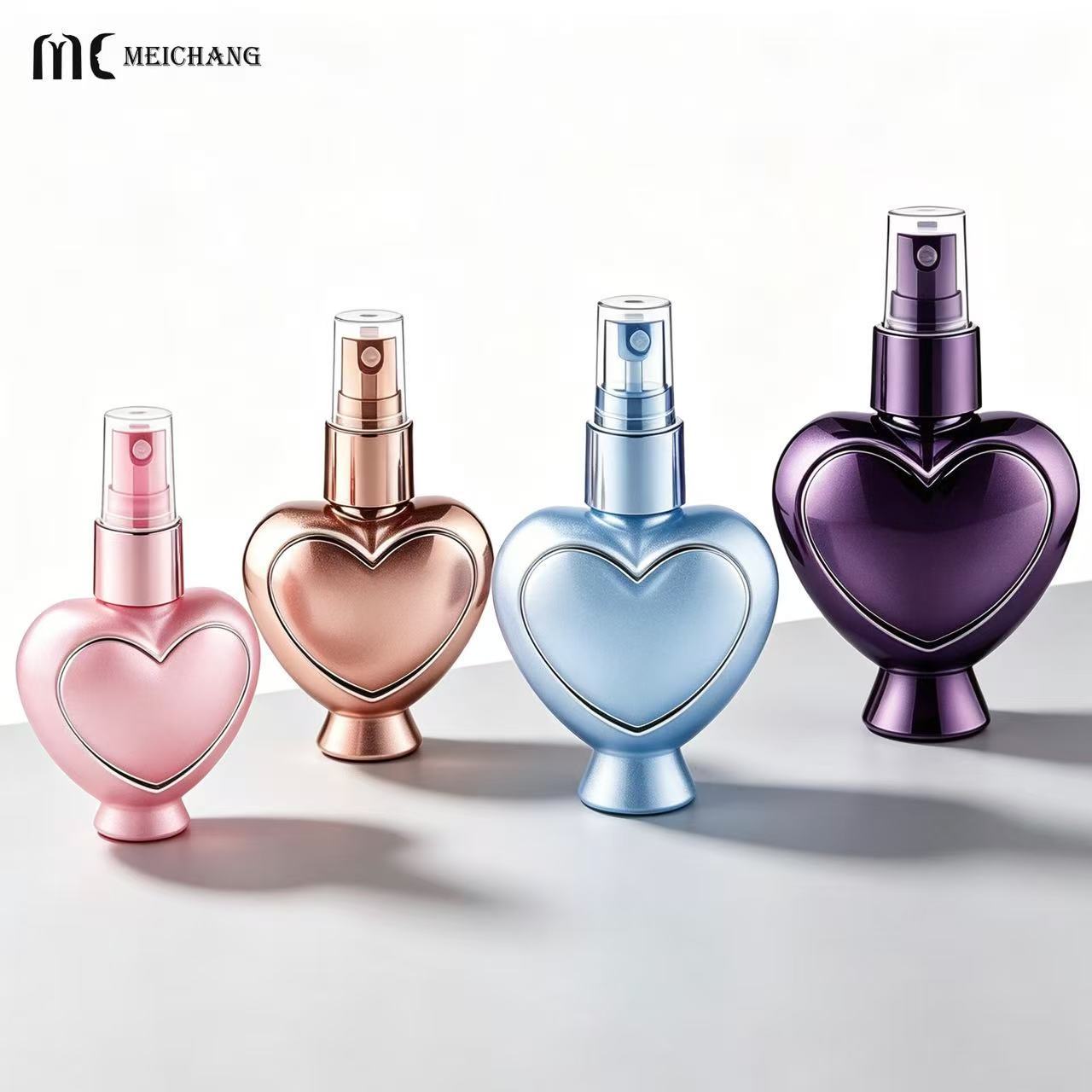 25ml, 50ml, 80ml and 120ml Heart-Shaped Electroplated PET Fine Mist Spray Bottle (MC-449)