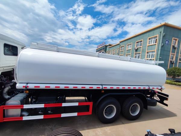 Best Selling FOTON 6*4 Diesel Fuel Storage Tanker Truck 20000Liter Steel Material Low Price Refueling Vehicles Fuel Bowser Truck