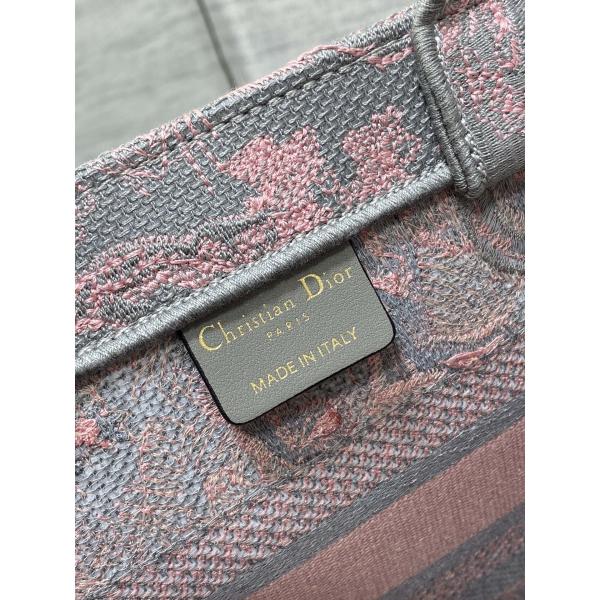 Pequeño Christian Dior Booktote Pink And Gray Toile De Jouy Sauvage Embroidery