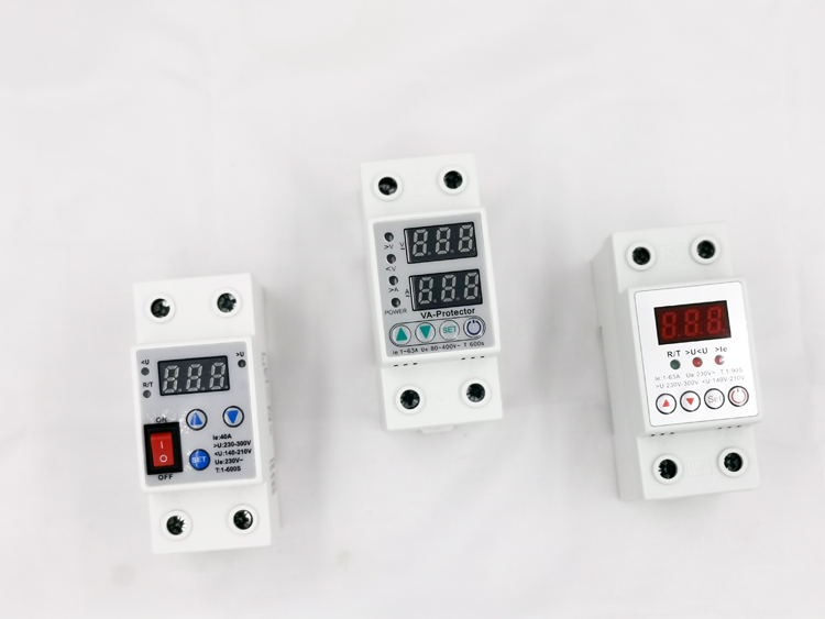 40A Din Rail Single Phase Over Under Voltage Protector Automatic Reconnect Device with On-Off Function Voltage Display SVC Use