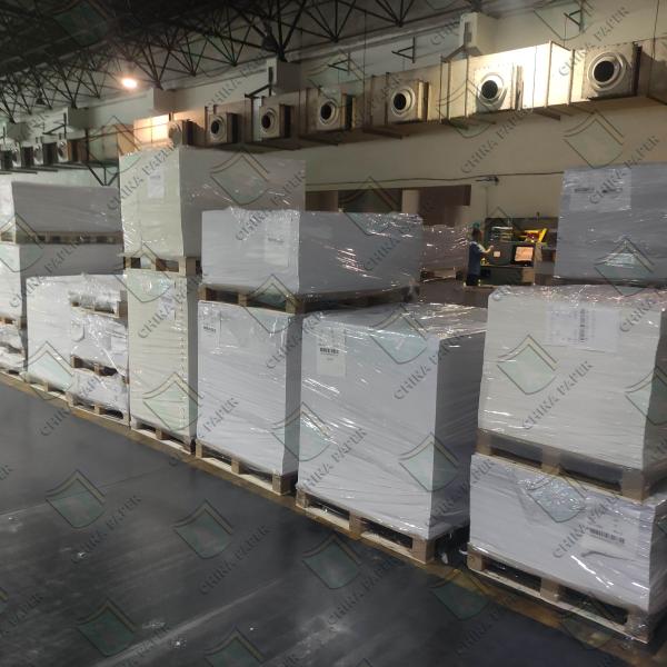 Papel de Arte C1S C2S Brilhante Matte 80-250gm Reprodução de cores verdadeiras Superfície lisa
