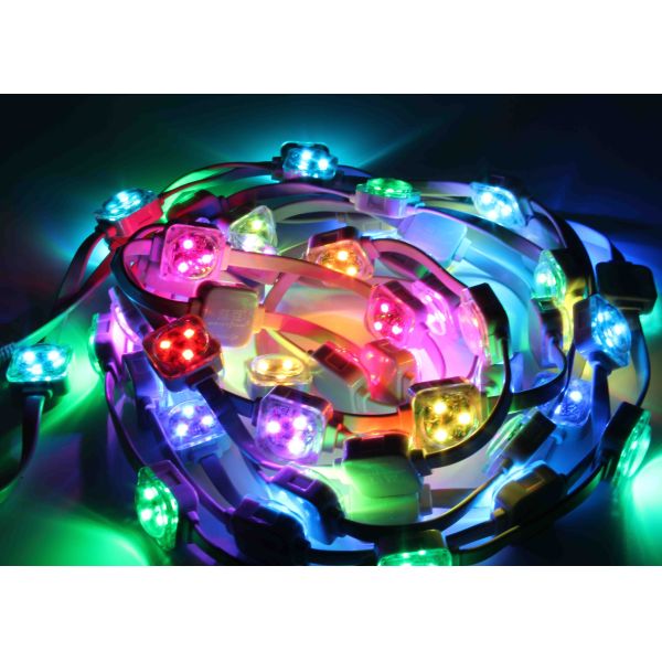 Smart WiFi Outdoor RGBW LED Pixel Light IP67 Waterproof with 30,000 Hours Lifespan for Christmas Holiday Decor