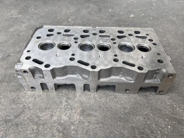 119517-11740 Yanmar Cylinder Head 3tnm74 Engine Cylinder Head