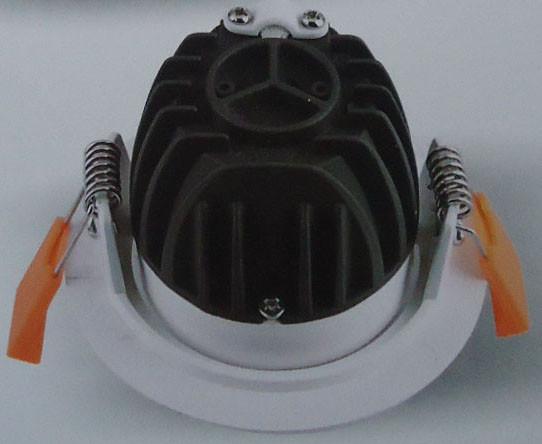 high brightness cob recessed downlight made of Aluminum +Glass+PC material
