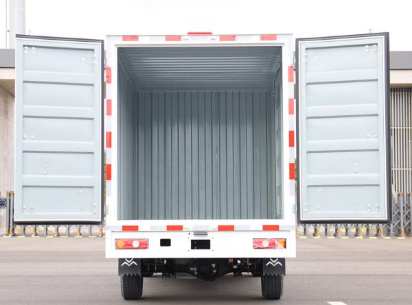 HM02 Pure Electric Cargo Van 9.1m3 Closed Van Truck