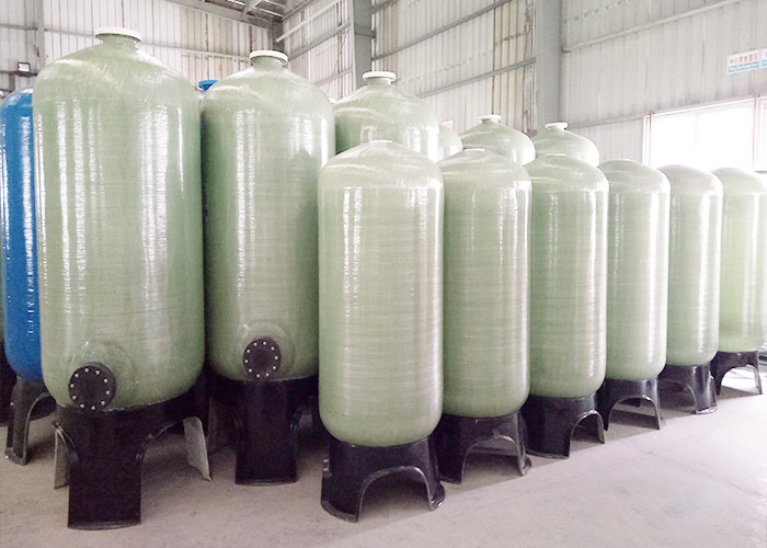 Customizable Fiberglass Water Storage Tanks , PureLine FRP Pressure Tank White