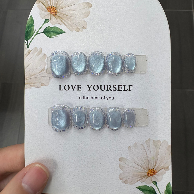 Cat Eye Design Handmade False Nails Flower Design Almond Shape