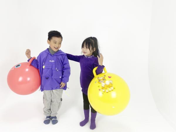 Waterproof Kids Hopper Ball For Ages 3+ Children Nontoxic Recyclable Material