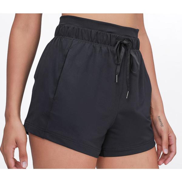 Женщины плюс размер велосипед задействуя Drawstring шортов подряд замыкают накоротко атлетическую активную носку