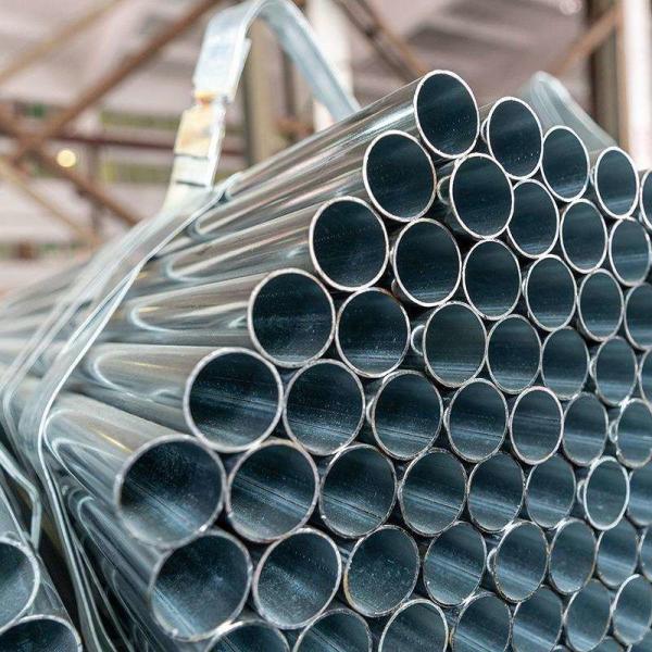 ASTM Standard Low 8m Length Galvanized Steel Pipe with Slight Oil Coating and Slightly Oiled Finish