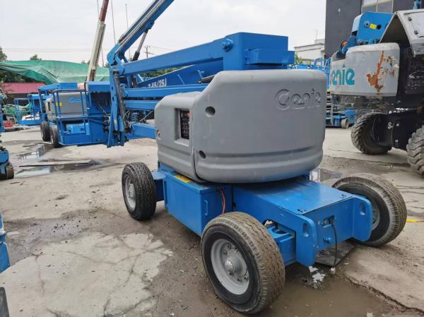 Electric Telescopic Used Aerial Work Platform Lift Self Propelled Wheel Drive