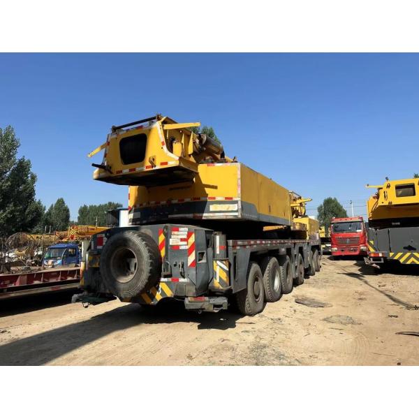 130ton Hydraulic Crane Truck-Mounted Telescopic Crane for Heavy-Duty Applications