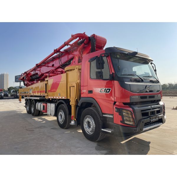 Sany 62M Concrete Pump Truck with 170 m³/h Output and 13.5 MPa Pressure on Volvo Chassis