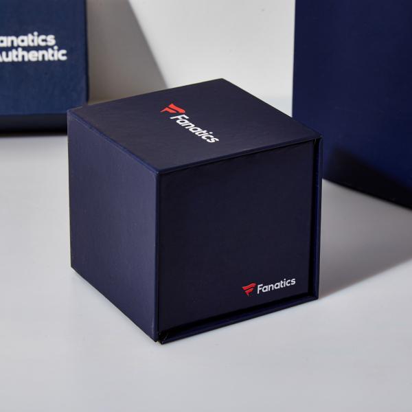 Custom Logo Luxury Paper Box Cardboard Clothing Packaging Gift Box With Magnet Lid Cover