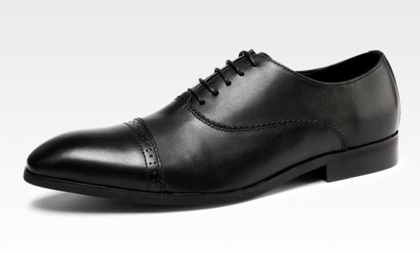 Embossing Patent Leather Men Formal Dress Shoes Marrom ODM aprovado