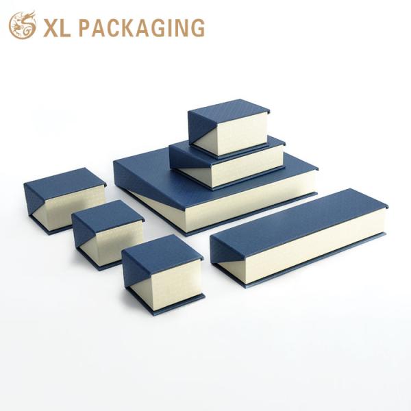 Perfect For Wedding Gifts Bridal Parties Jewelry Brands Luxury Jewelry Packaging With Custom Logo Gift Boxes For Earrings Rings Satin Interior Embossed Design Stackable Tray
