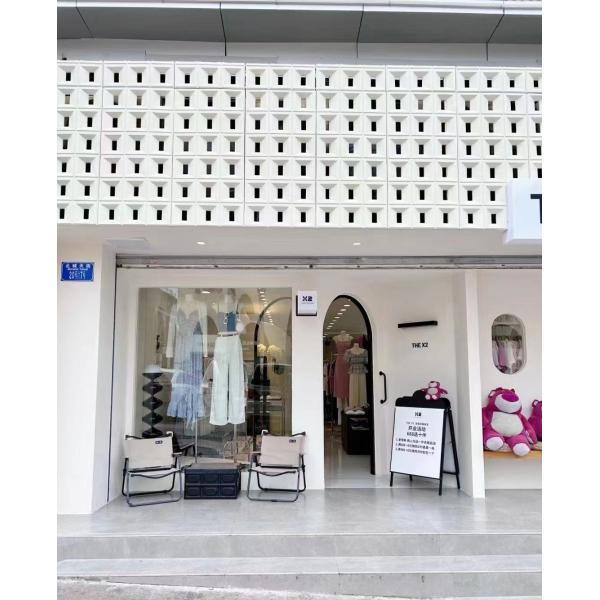 La pared de piedra artificial incombustible teja las losas bajas de la rejilla de la PU del mantenimiento