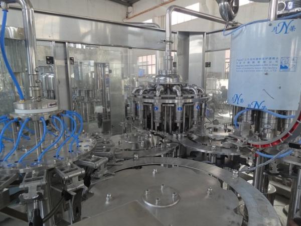 3 In 1 Juice Bottling Equipment Stainless Steel / Filling Capping Machine