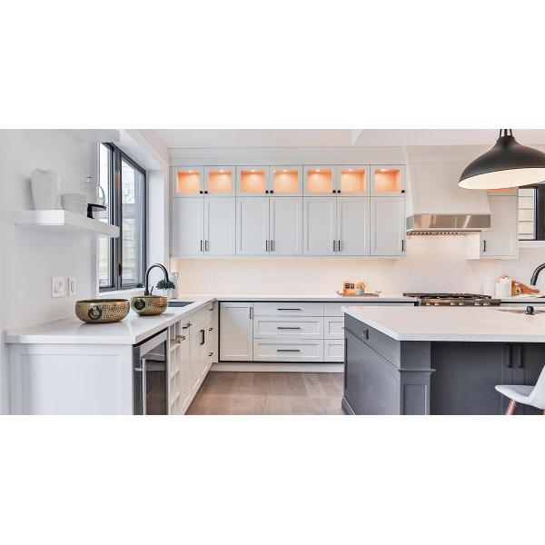 Waterproof Custom Kitchen Cabinets with Solid Wood Construction and Lacquer Coating