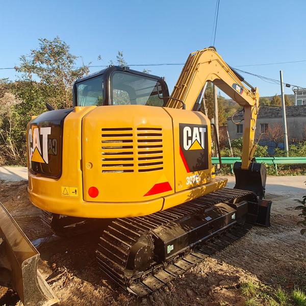 Used Caterpillar 307E2 Crawler Excavator 42kw Rated Power 0.3m³ Bucket Capacity in stock