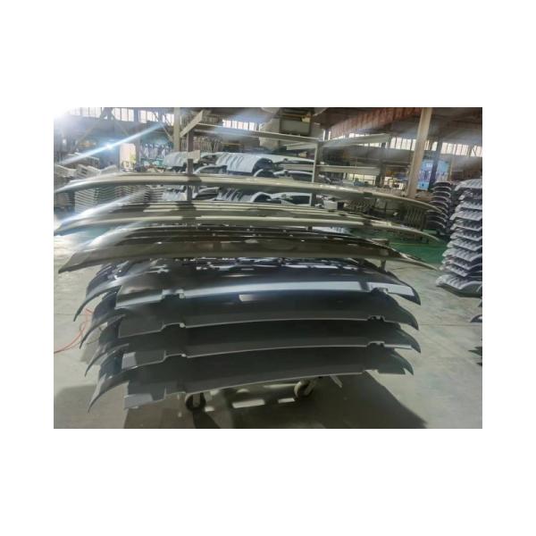 Shacman 190mm Parts de la cabina del parachoques para SINOTRUK HOWO SITRAK dentro de la cubierta del radiador