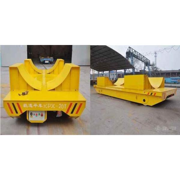 Cadena de producción aplicar el coche plano eléctrico de la entrega con pilas en el carril