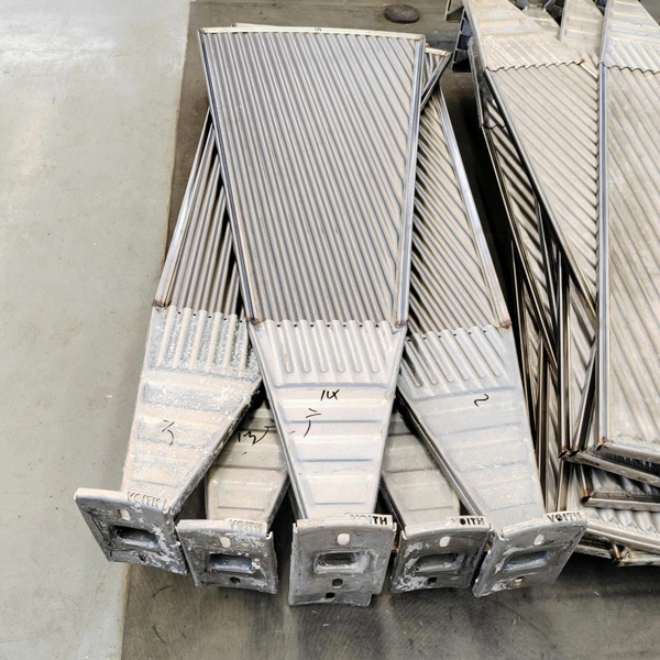 Stainless Steel Filter Fan With Durable Disc Segments For Industrial Applications