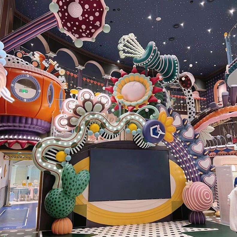 Commercial Custom Resin Sculpture Fiberglass Fiberglass Cartoon  Colorful Arch Statue